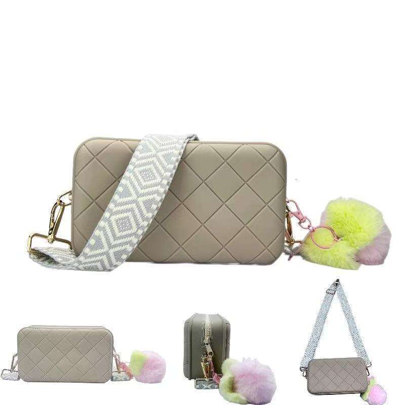 Women's 2025 New Wide Simple Minimalist Crossbody Small Food Grade Silicone Shoulder Bag