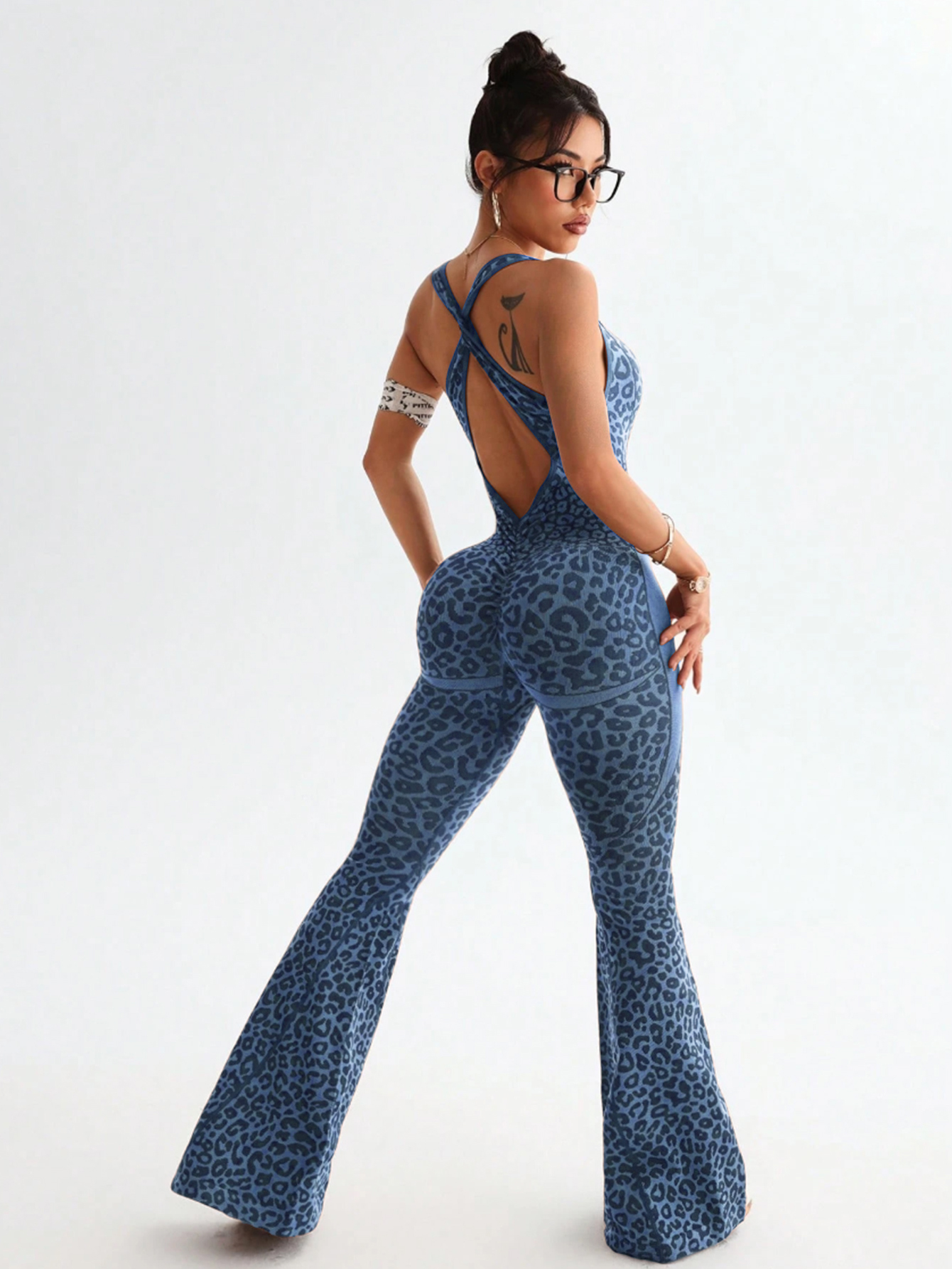 Peach Backless Yoga Jumpsuit - Quick-Drying Outdoor Fitness One Piece