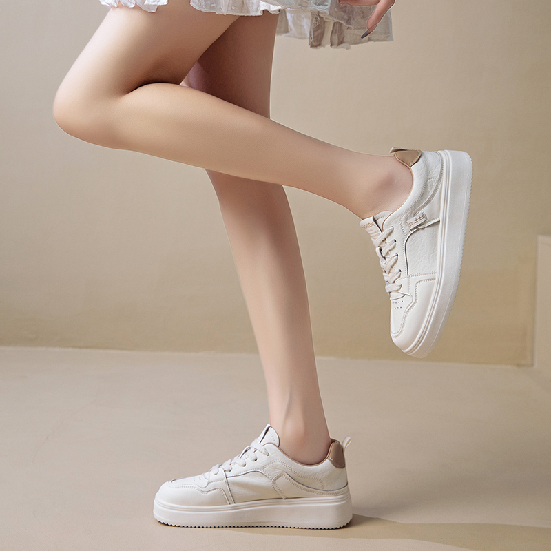 Women's White Sneakers - New Fall Collection: Lightweight Flat-Soled Trendy Athletic Casual College Sneakers