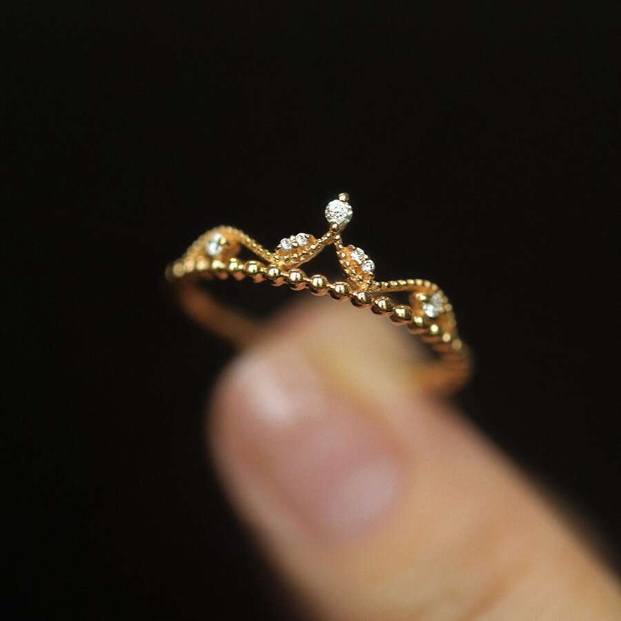 Designer Jewellery High Quality Budapest French Style Micro Inlaid Zircon Crown Ring for Special Occasions Gift Textured Elegant Accessory