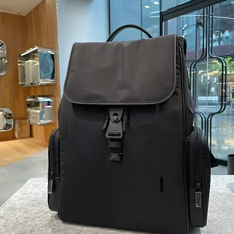 Backpacks Mens Schoolbag Rim0 Fashion Leather Striped Business Bag Business Senior Computer bag Large Capacity Travel Commuter Shoulder Bags