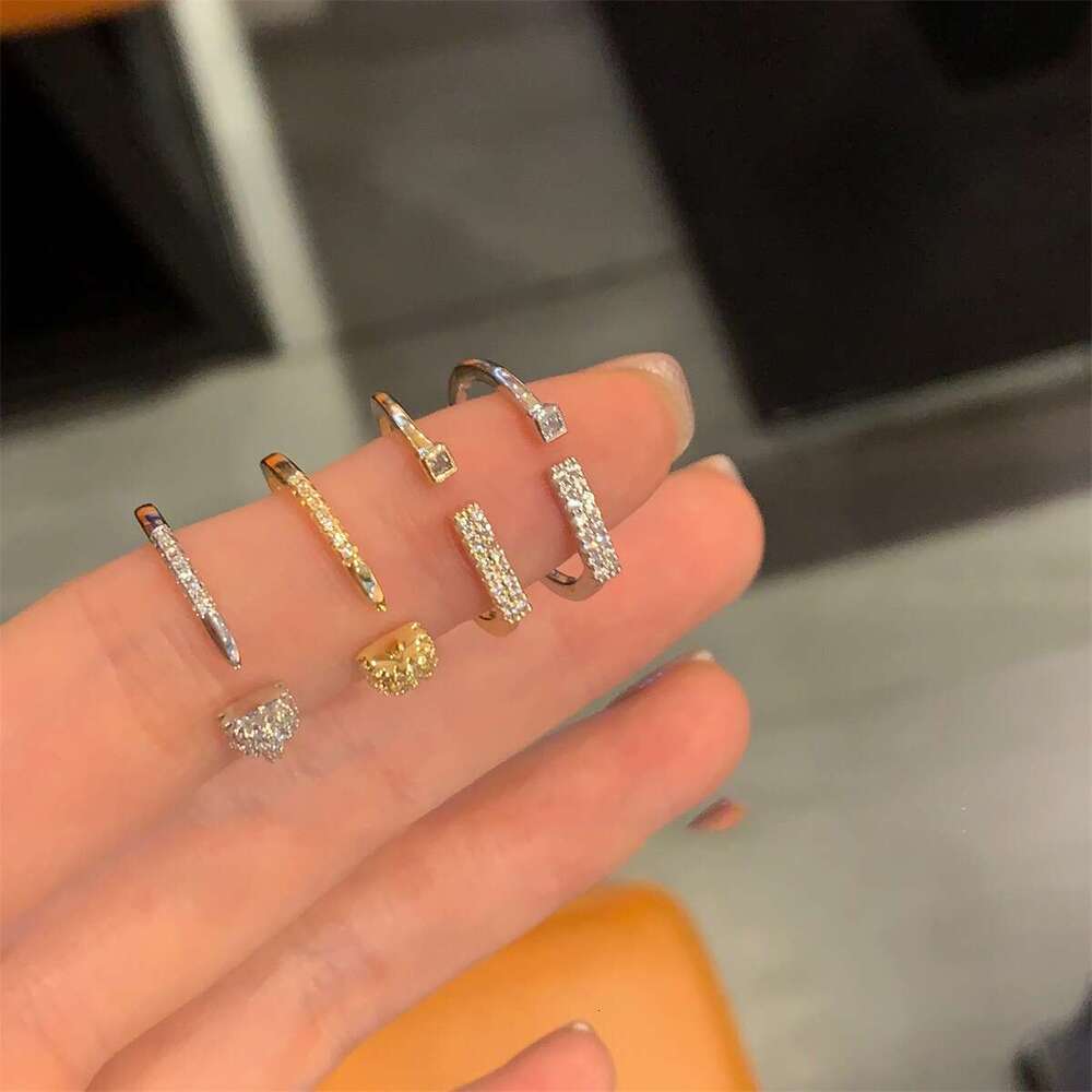 Designer ring Luxury jewelry for Men and Women rings copper plated with 18K gold silver Simple Fashion Festival vacation gifts