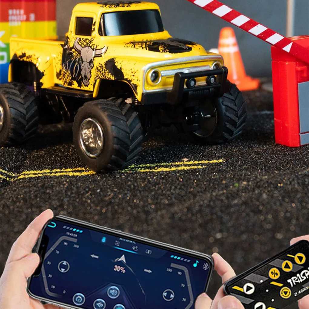 RC OffRoad Truck 164 Rc Car Mini 24Ghz Remote Control Cars with Cool Spray Painting Pattern Rc Offroad Vehicle Boys ToysT251010