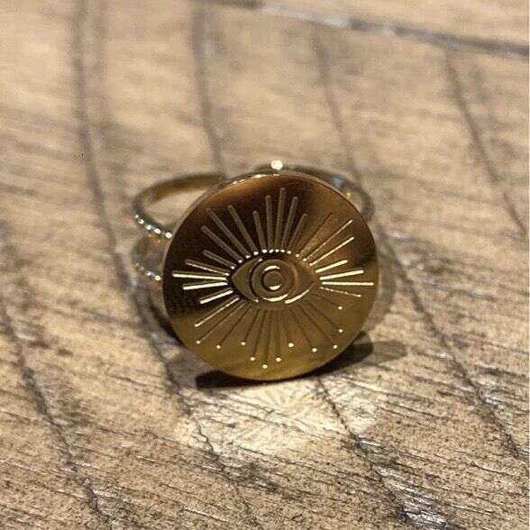 Designer Jewellery High Quality Evil Eye Round Zircon Inlay Personality Ring for Everyday Occasions Trendy Fashion Gift Textured Accessory