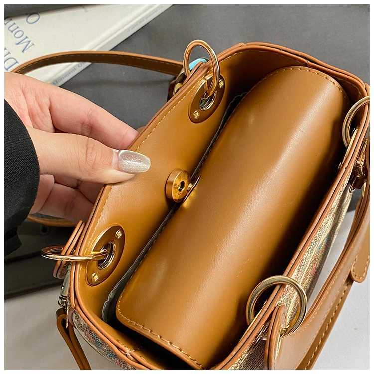 Best HighEnd Minimalist Unique Vintage Fashionable Crossbody Handbag for Women with Large Capacity Solid Color and Elegant J251010