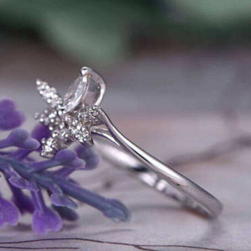 Designer Jewellery High Quality Marquise Cut Zircon Bee Design Engagement Wedding Ring for Special Occasions Gift Textured Fashion Accessory