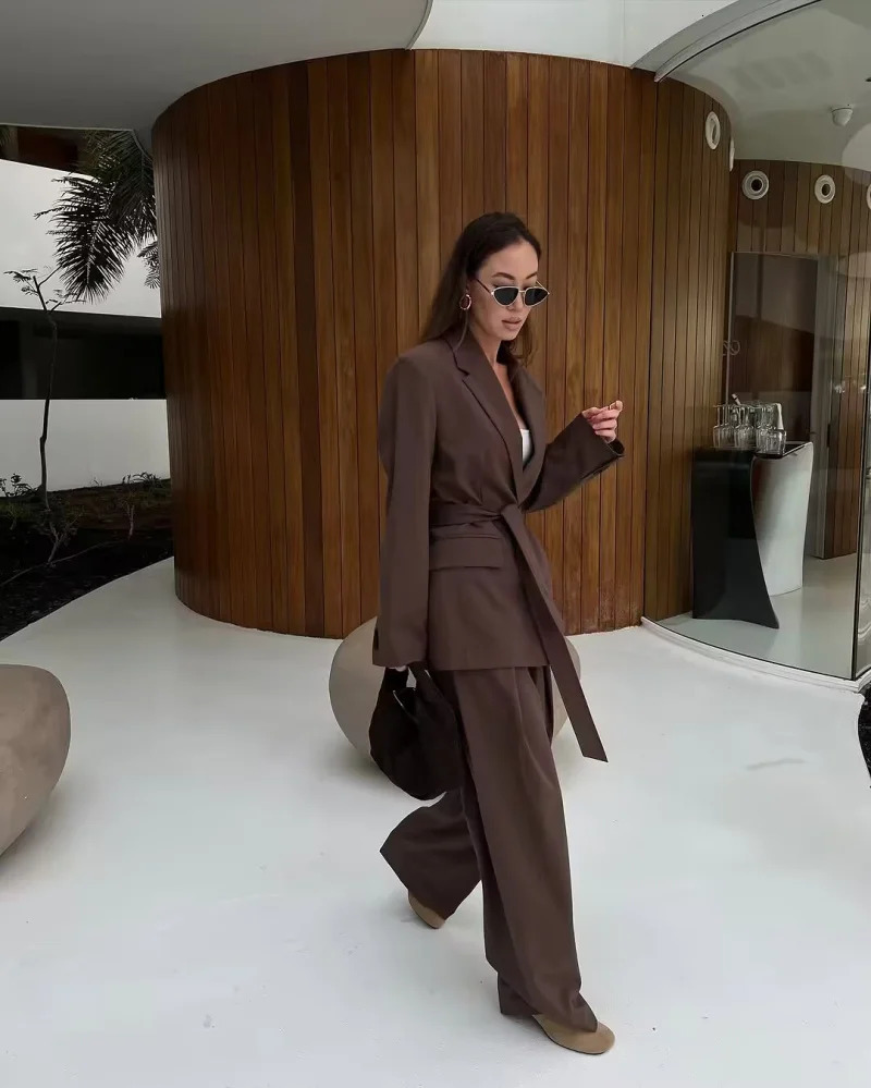 ETJ Womens Spring collection Fashion with belted straightleg blazer pantsuit with matching 251008