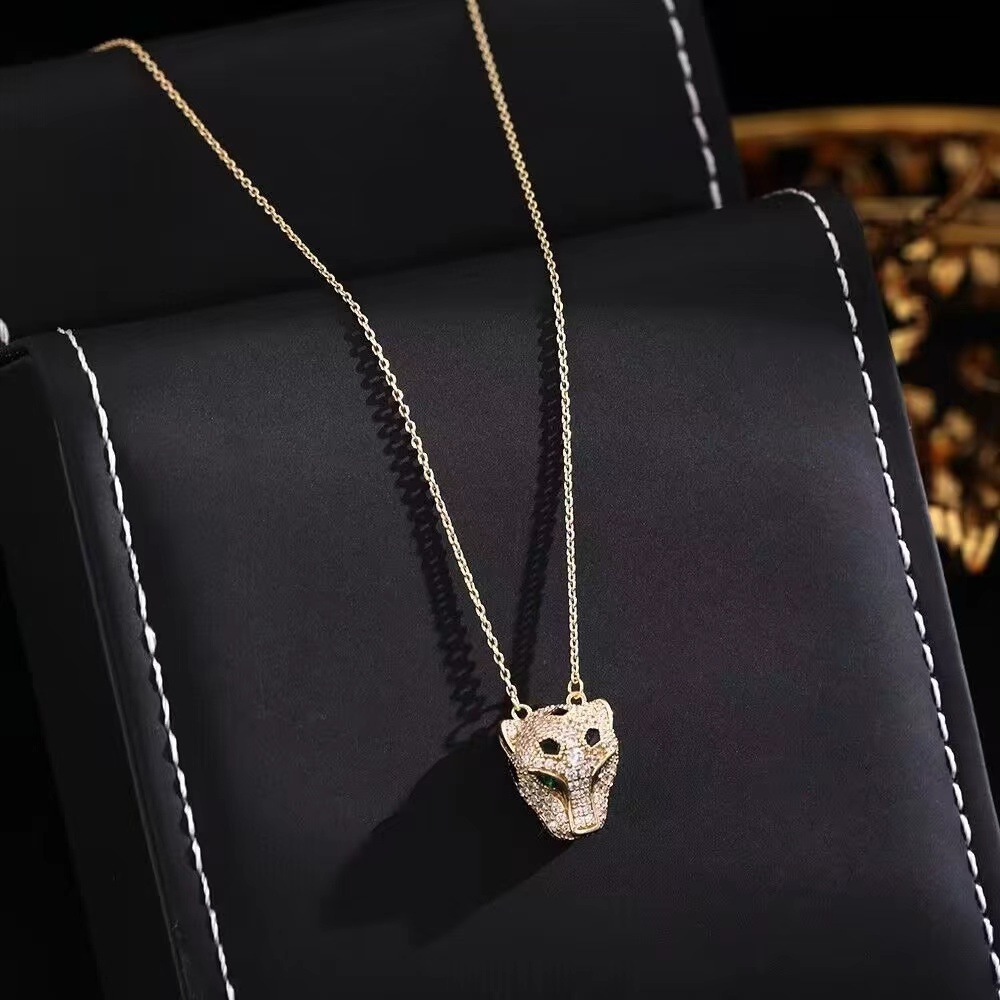 Luxury Brand Designer Jewelry New Exaggerated Leopard Head Earrings Personality Versatile Black Oil Drop Earrings Full Zircon Earrings Wholesale