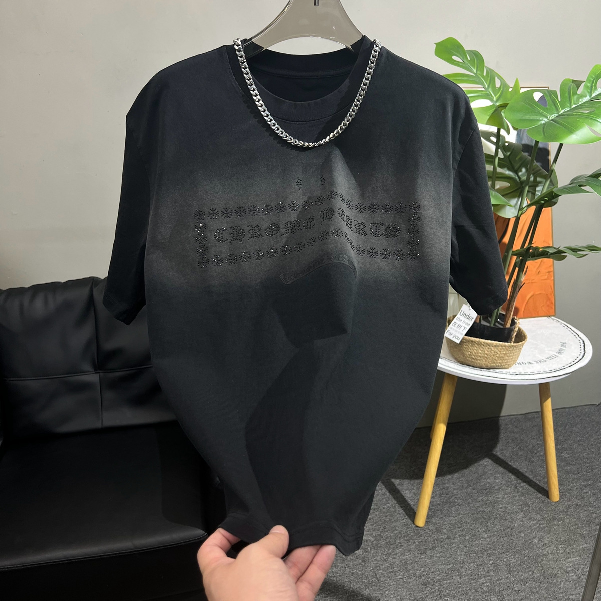2025 Spring Summer New Men's Heavyweight Short Sleeve Designer Shirt T-shirt Fashion Round Neck Half Sleeve Washed Rhinestone Trendy Designer Hoodie Brand Men's