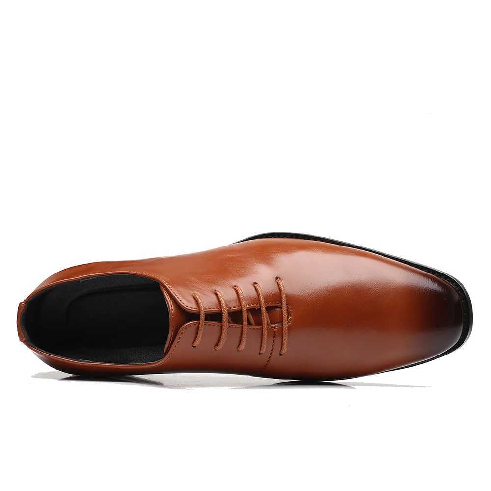 Mens Business Formal Leather Shoes Fiable and Trendy Single Shoe With Lace up Durable and Versatile ClassicXJ251010