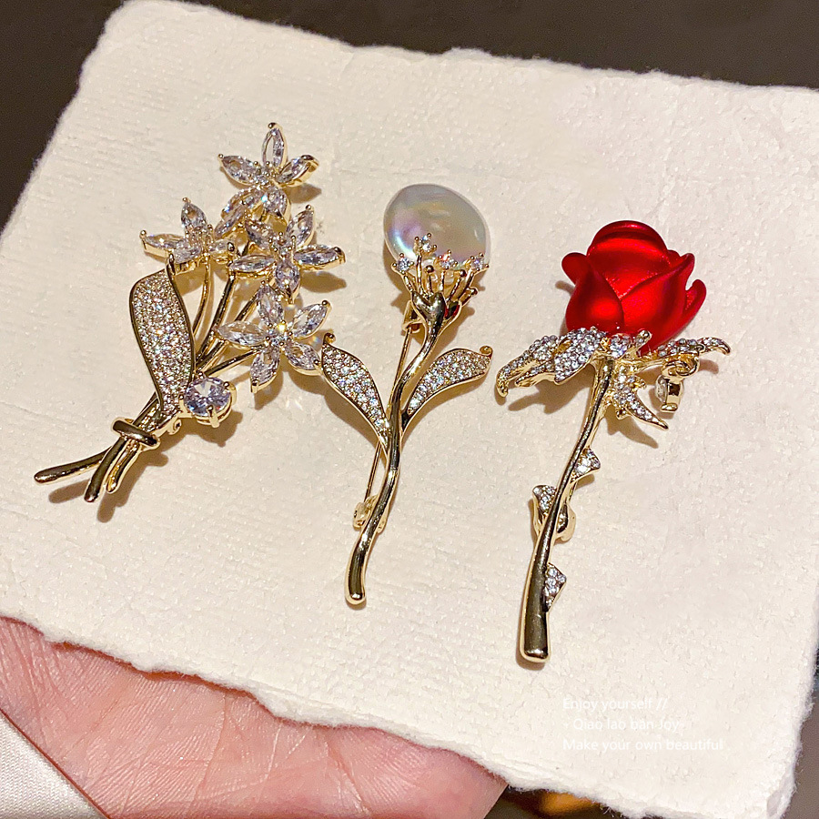 Gold Toned Brooch With Rhinestone - Encrusted Floral Leaf Design Delicate Daily & Elegant Jewelry Gift For Her Exquisite And Luxe Accessory