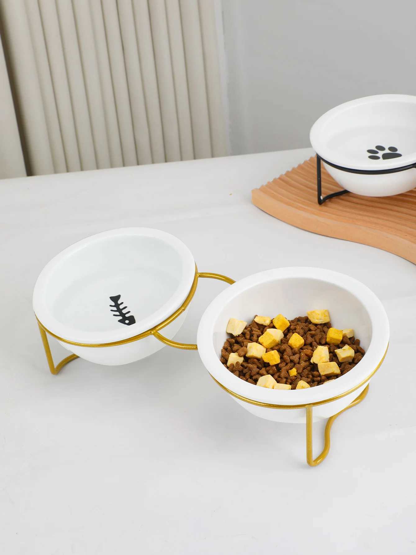 1 Set Elevated Ceramic Cat Bowls 1 Set NonSlip Ceramic Cat Food And Water Bowls With Iron Bracket Elevated Tilted Cat Feeder C251009