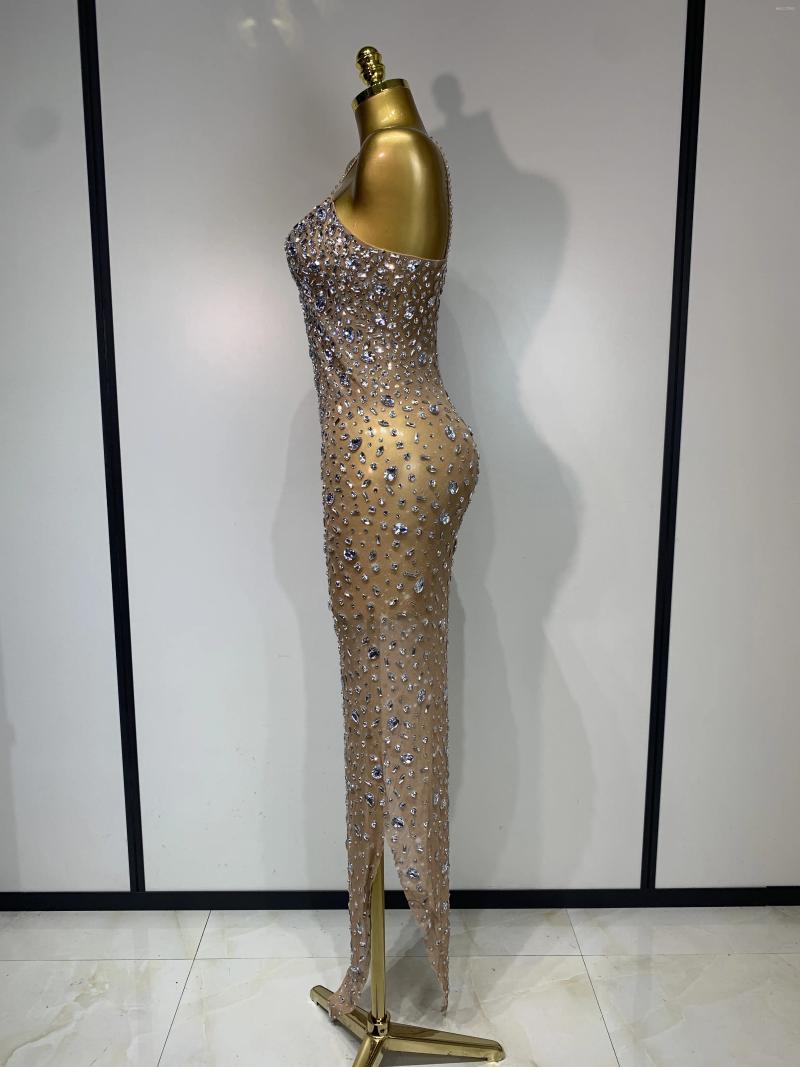Casual Dresses Luxury Rhinestones Sexy Mesh See Through Bodycon Dress Women Birthday Evening Cocktail Party Gown Red Carpet Club Stage