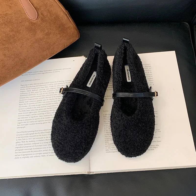 Round Toe Fashion Plush Ladies Flats Shoes Warm Female Shallow Footwear Buckle Strap Women Mary Janes Flats Fur Shoes 251009