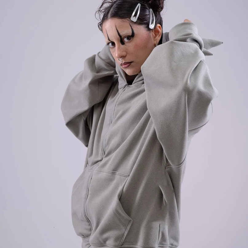 Y2k Pullover Devil Horn Long Sleeved Hoodie Sweater Vintage Streetwear Hip Hop Rap Trendy Wear High Street Dark Winter Tops 240806