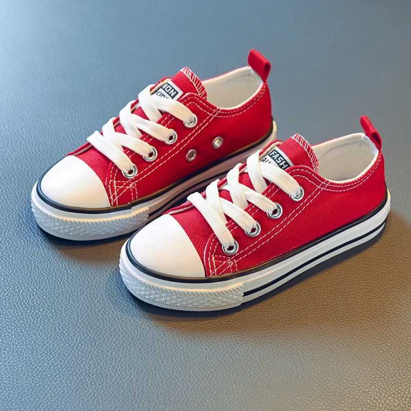 Spring Autumn Children Canvas Soft Sole Girl Little White Korean Version Low Top Front Lacing Board Shoes Casual Boy Y251011 XJ260303