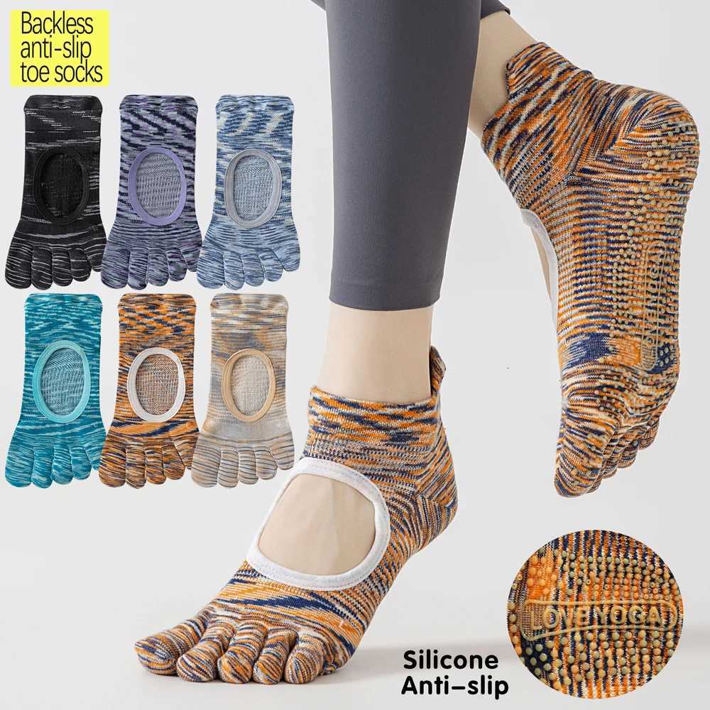 1Pair Professional Split Toe Pilates Socks Ventilated Arch Support Thin Summer Socks NonSlip Breathable for Barefoot ExercisesW251011