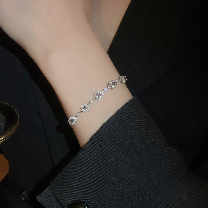 Zircon Inlaid Star Pearl Adjustable Bracelet for Women, Niche Minimalist Style Fashion Jewelry with a Sense of Sophistication - view 8
