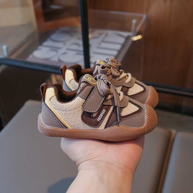 Childrens Casual Sneakers 05 Years Old Breathable Boys Girls Walking Four Seasons Soft Nonslip Kids De Training Shoes C260130