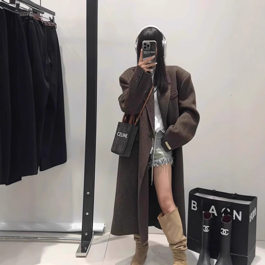 Brown Shoulder Pad Wool Women Overcoat Fashion Lapel Singlebreasted Long Sleeve Coat 2025 Autumn Lady Elegant Outwear250918