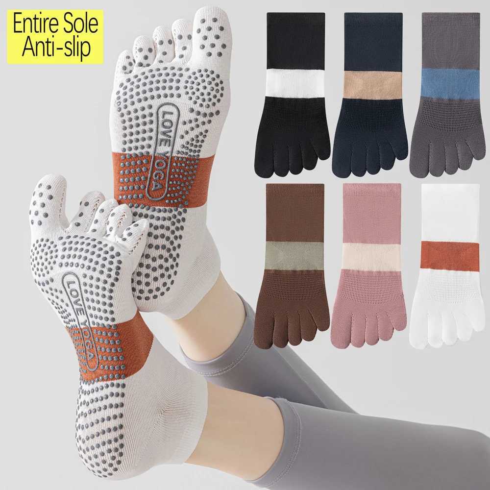 6 PAIRS Fashion Womens Split Toe Sport Socks Seamless AntiOdor Ventilated Yoga Socks with Silicone Dots Colorful StripeW251011
