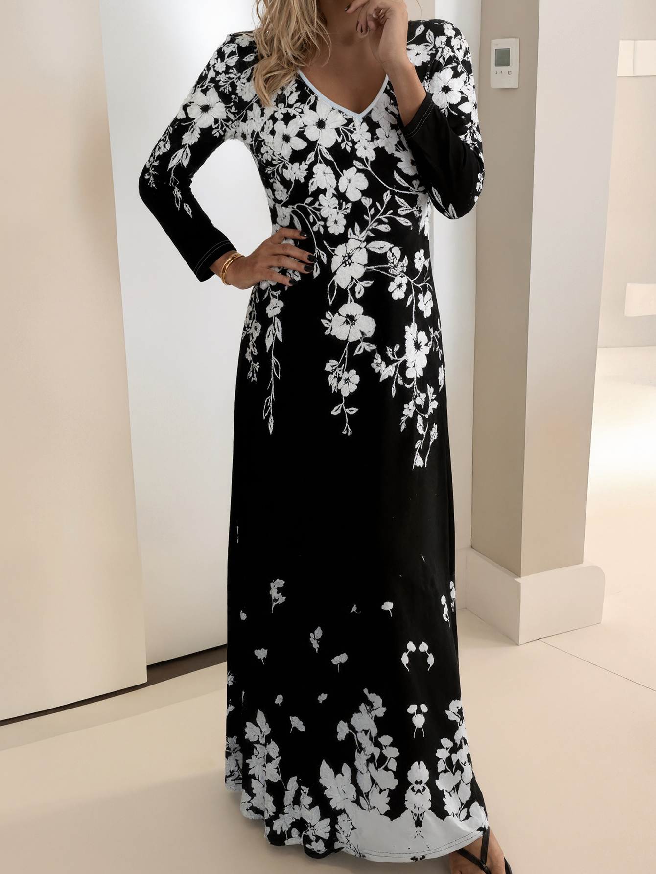 Women's Spring Autumn New Floral Printed Maxi Dress - Elegant Versatile Office & Casual Black Dress-CF40616