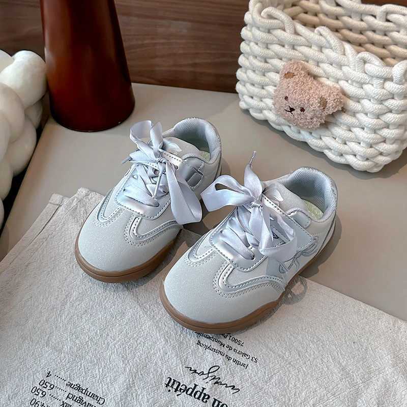 Girls Casual Nonslip Sweet Bows Kids Flat Soft Sole Cfort 2025 New Fashion Children Princess Shoes Ribbon Sports Y251011 XJ260303