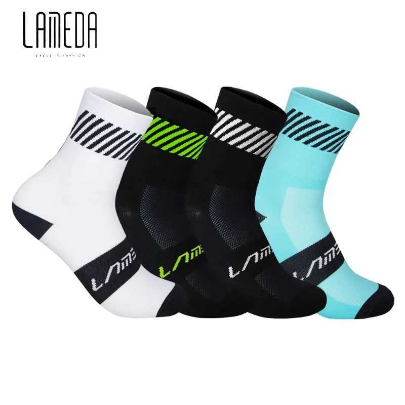 Lameda Mens Cycling Socks Breathable Bike Socks Not Tight Outdoor Sports Socks Men Cycling Socks Sports SocksW251011