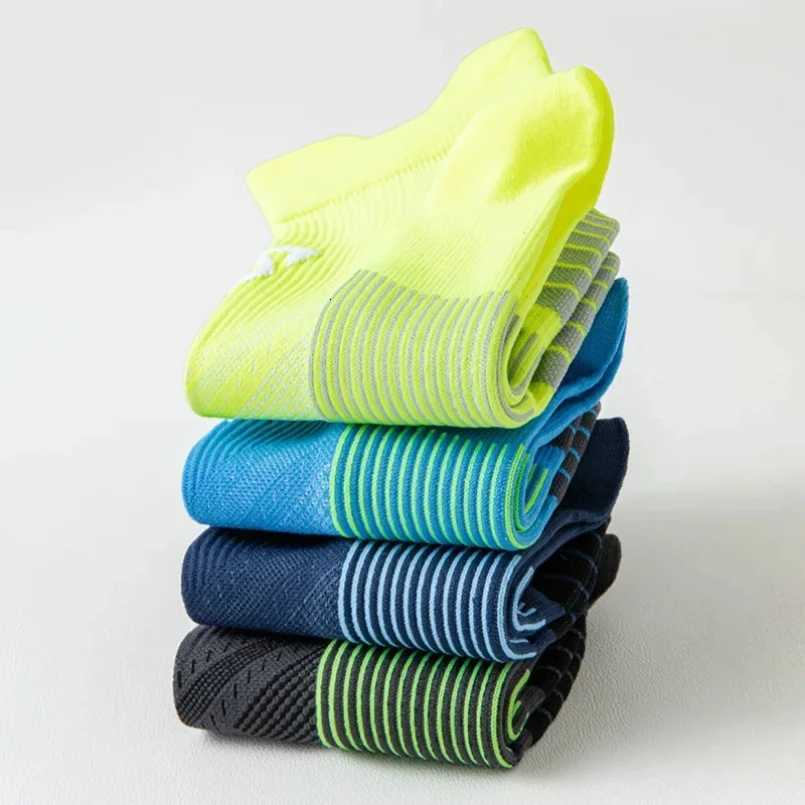 Sports Socks Breathable Running Fitness Compression Socks Professional Marathon Quick Dry Socks Elastic FootwearW251011