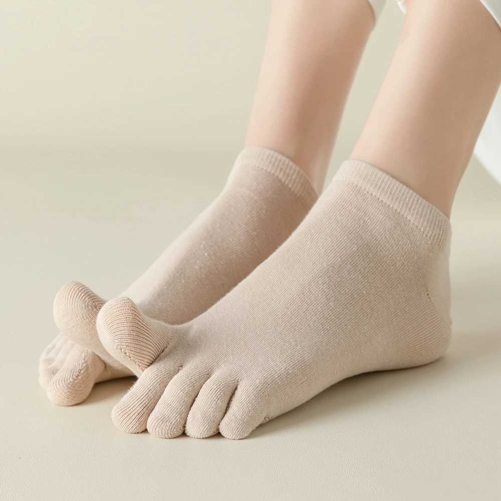 5 Pairs Women Toe Socks with Separate Fingers High Quality Cotton Five Finger Socks Women Low Cut Ankle Socks Yoga SportsW251011