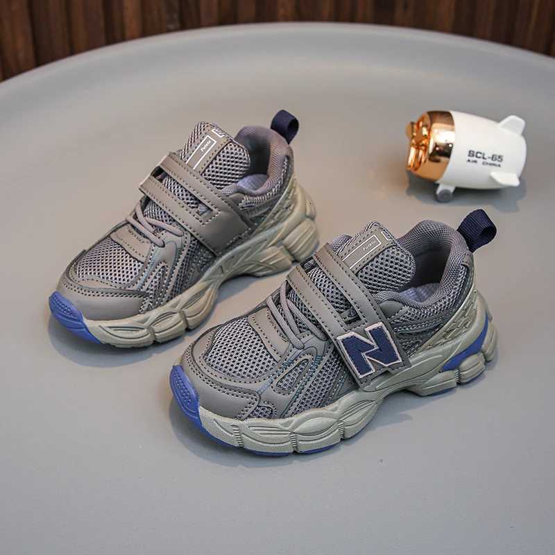 Childrens Thicksoled Sneakers Spring Autumn Casual Girls and Boys Nonslip Softsoled Joker Breathable Mesh Walking Shoes Y251011 XJ260303