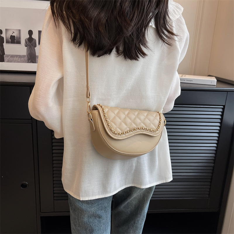 hot Free delivery designer shoulder bag Fashionable and soft women's crossbody bag comfortable and beautiful