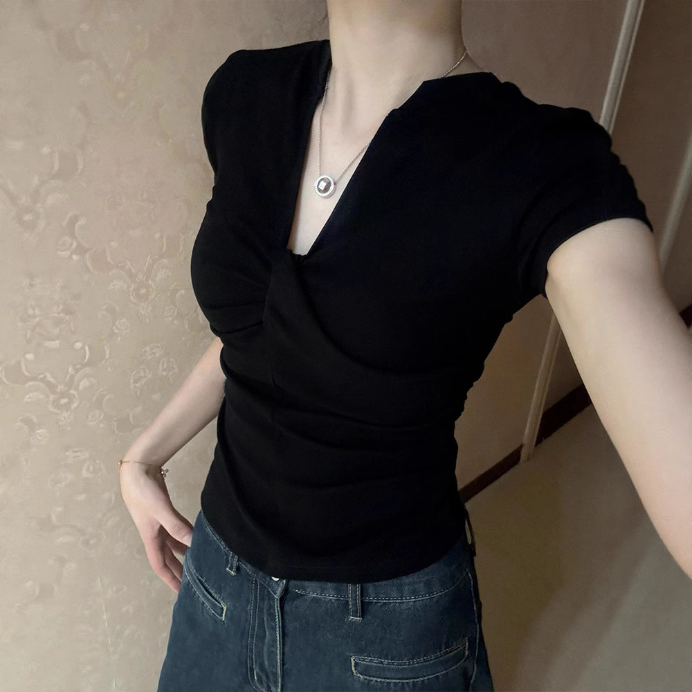 French Niche Unique Designer Hoodie V-neck Short Sleeve Designer Shirt T-shirt For Women Summer New Design Slim Fit Hot Girl Waist-cinching Short Top