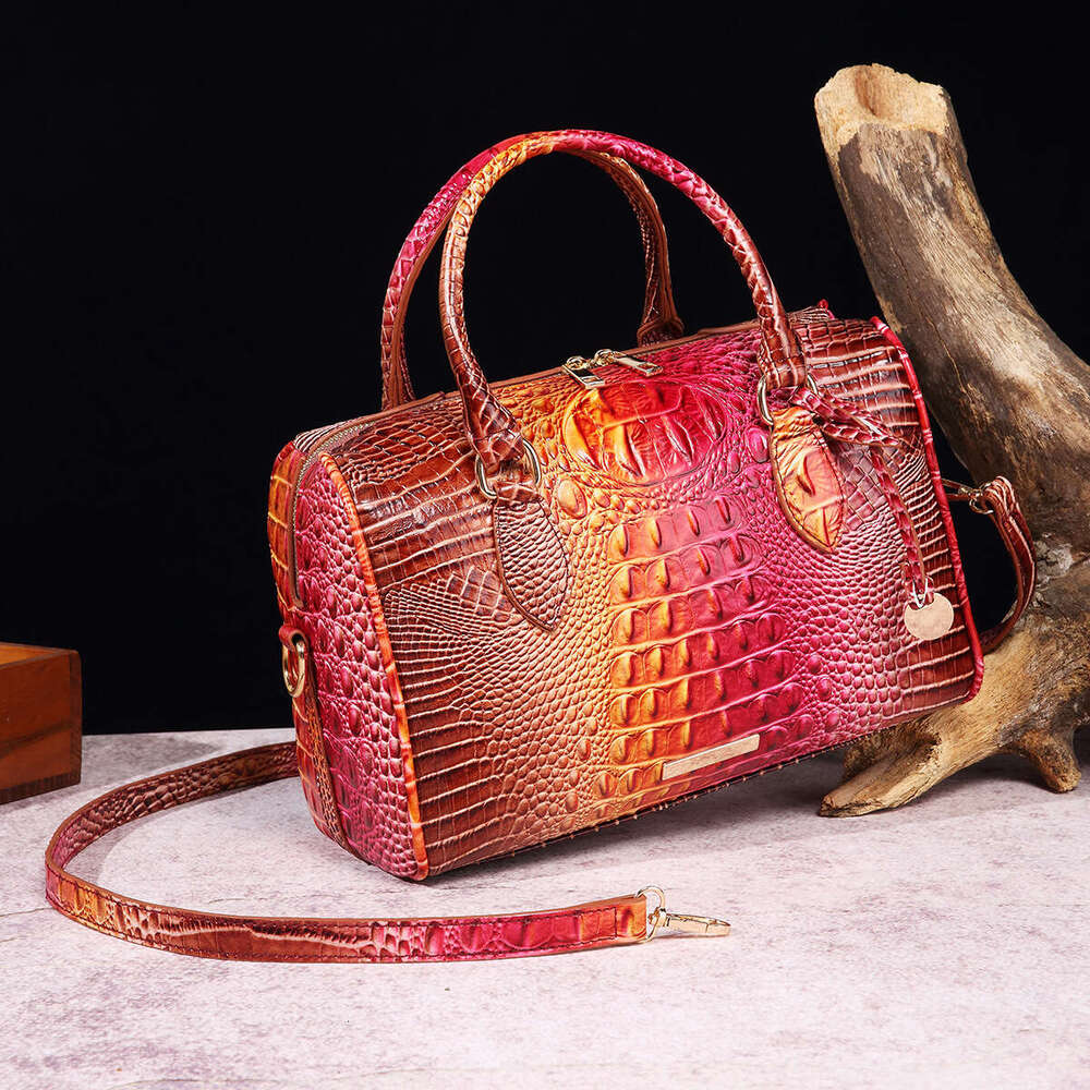 New European and American Cross-Border Handheld Underarm Crossbody Travel Vintage Women's Bag Brahmin Crocodile Pattern