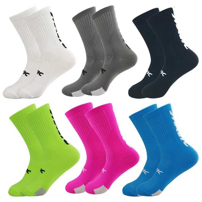5 Pairs Cycling Socks Men Bicycle Sport Running Bike Socks Mid Tube Compression Outdoor Racing MTB Road Bike Socks BreathableW251011