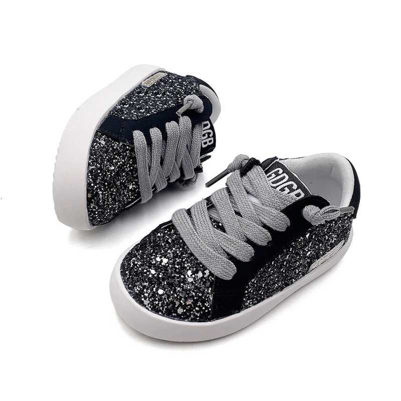 Kids 2025 Girls Spring Fashion Shiny Running Sport Shoes Children Nonslip Trainers Student CCDB Casual Sneakers Y251011 XJ260303