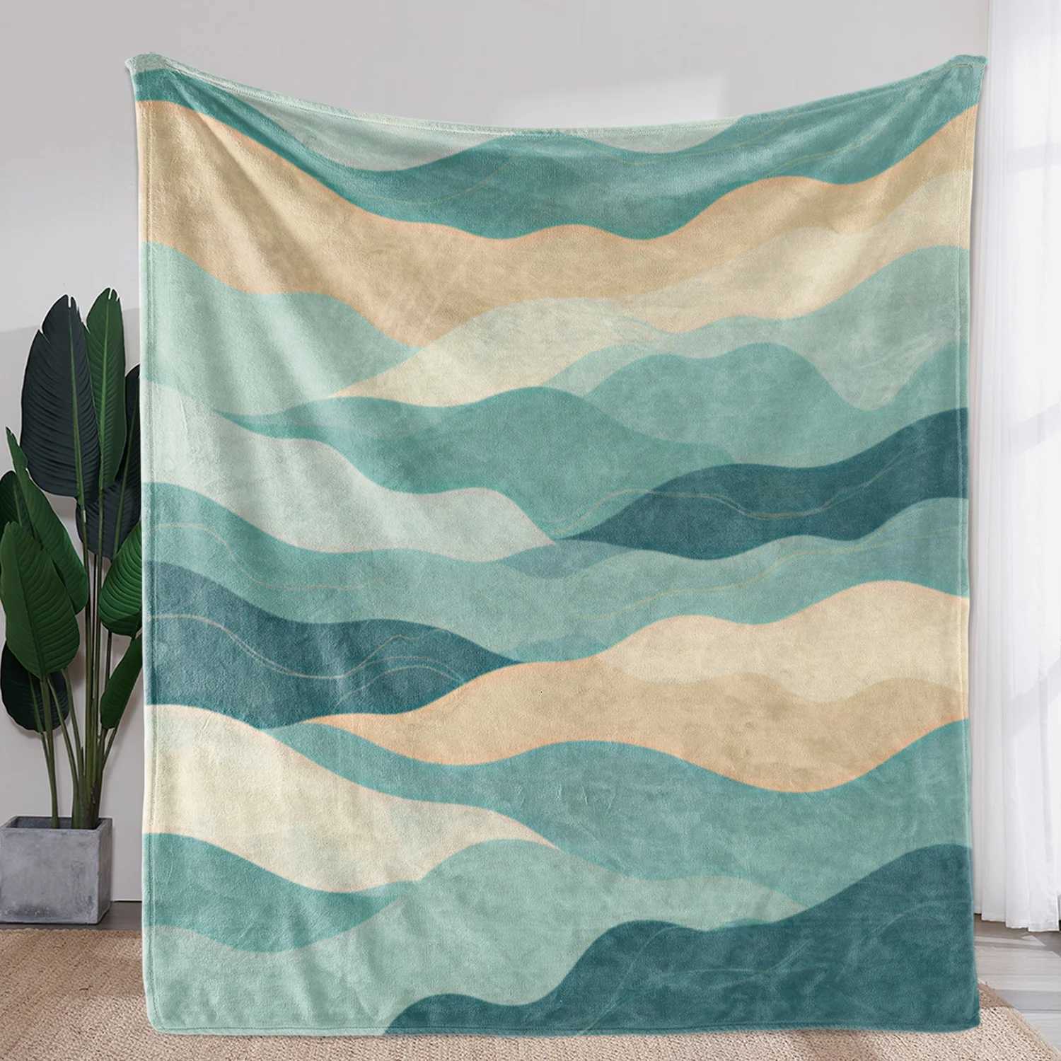 1pc Flannel Blanket with Gradient Wave Print Soft and Cozy 100 Polyester Fabric for Sofa Bed Car Office Camping Travel C251011