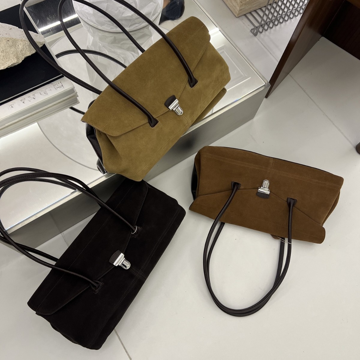 2025 Autumn/Winter New Suede Leather Shoulder Bag Large Capacity Rectangular Bag Retro Women's Bag Designer Fashion Handbag