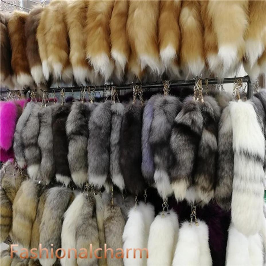 40cm16quot Long Real Fox Fur Tail Keychian Cosplay Toys Car Phone handBag Charm Pendant Tassels2952777307c