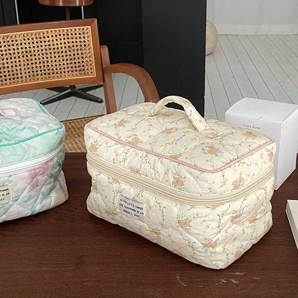 Quilted Quilting Cott Makeup Bag Wen Zipper Cosmetic Organizer Cute Student Storage Bag Soft Mtifunctial Cosmetic Bag D251011