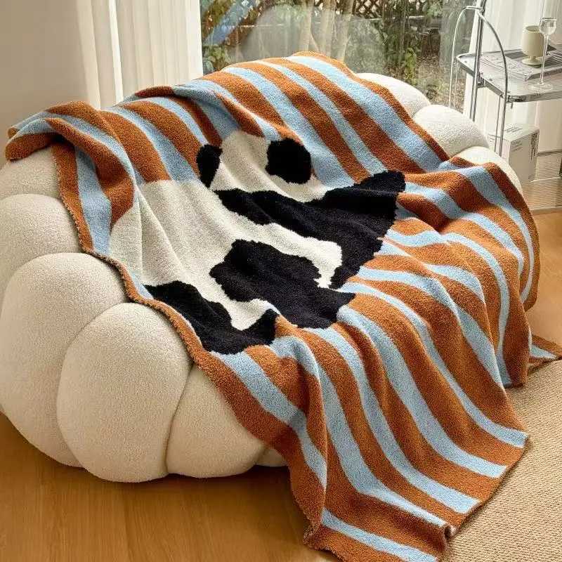 panda blanket Childrens Day gifts convenient office nap blanket Soft and comfortable house blanket Camping blanket C251011