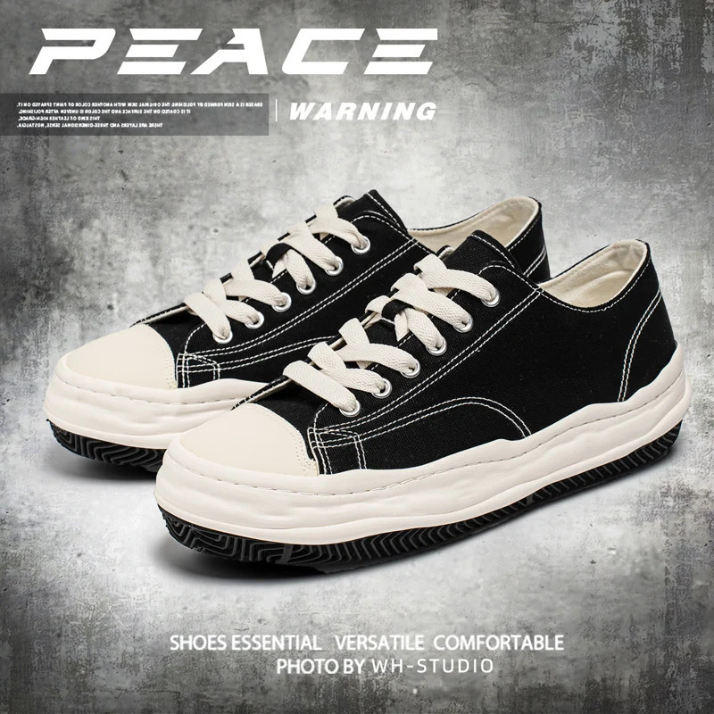 Mens Board Shoessneakersskate shoesCasual Shoes Cushioned Lightweight StreetStyle Daily Wear NonSlip Elegant 251009