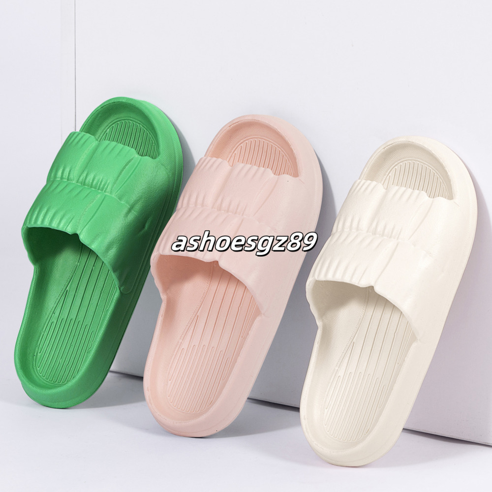 Women Soft Sole Cloud Slippers Thick Platform Indoor Outdoor Beach Sandals Summer EVA Non Slip Flip Flops 02