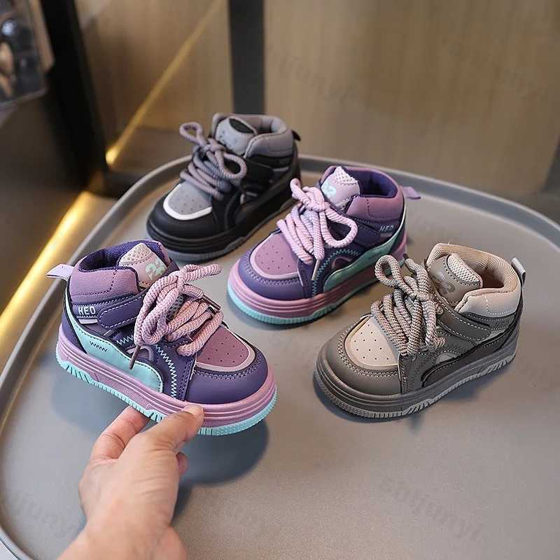 Childrens Spring Autumn New Sports Boys Casual Trend Board High Top Girls Fashion Cfort Running Shoes Sneakers C260130