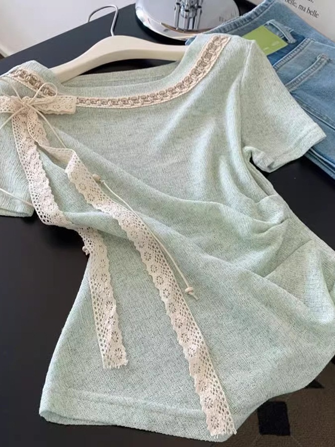 French Sweet Lace Green Knitted Short Sleeve Designer Shirt T-shirt For Women Summer Short Designer Hoodie Cute Waist-cinching Design Top Patchwork