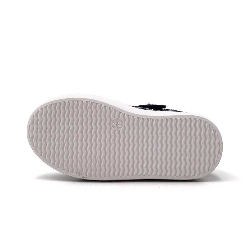 Kids 2025 Girls Spring Fashion Shiny Running Sport Shoes Children Nonslip Trainers Student CCDB Casual Sneakers Y251011 XJ260303