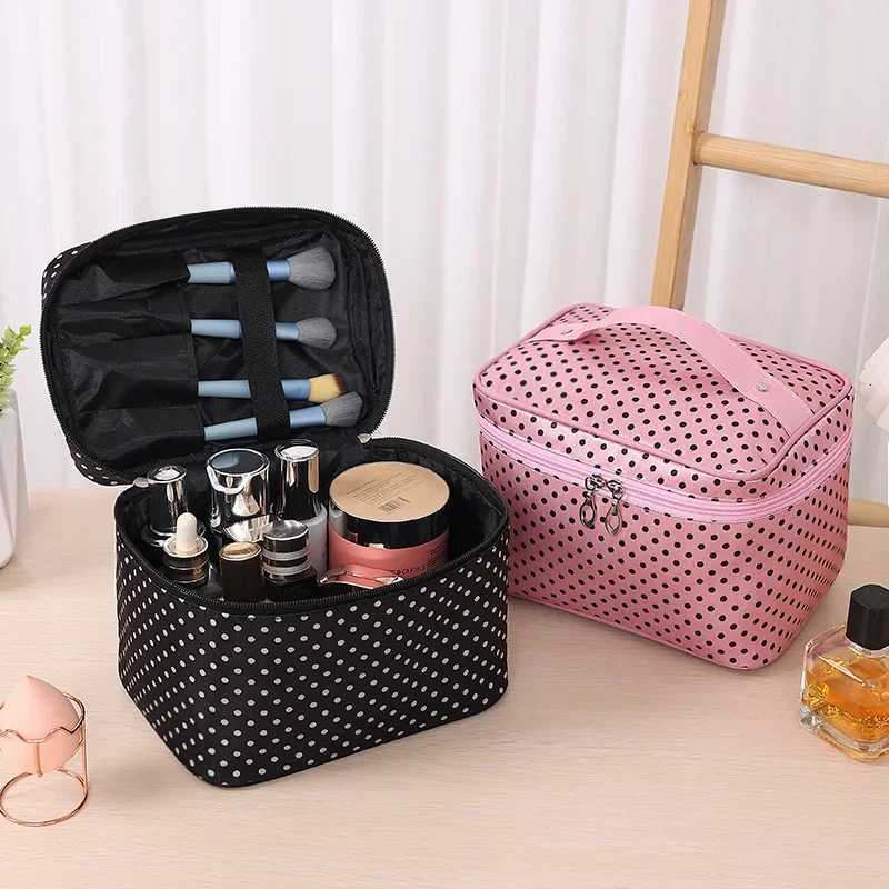 Hot S Of The Seas New Fi Large Capacity round Dot Makeup Bag Portable Handbag Cosmetic Storage Bag High Ahetic Valu D251011