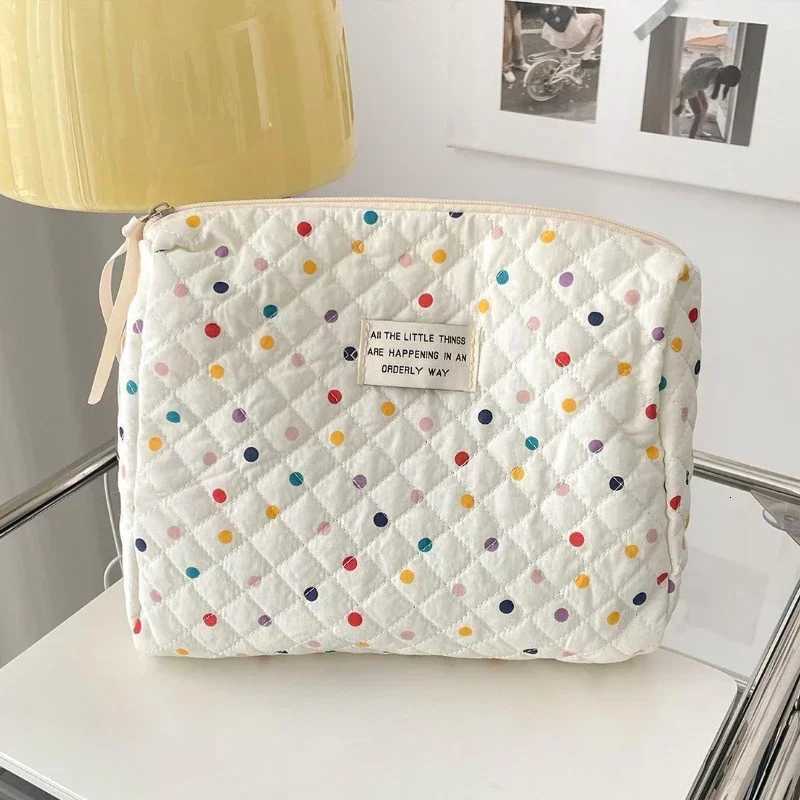 Large Capacity Soft Portable Travel Ladies Storage Bag Sweet Cute Polka Dot Wens Cosmetic Bags Fi Square Fem Cluh D251011