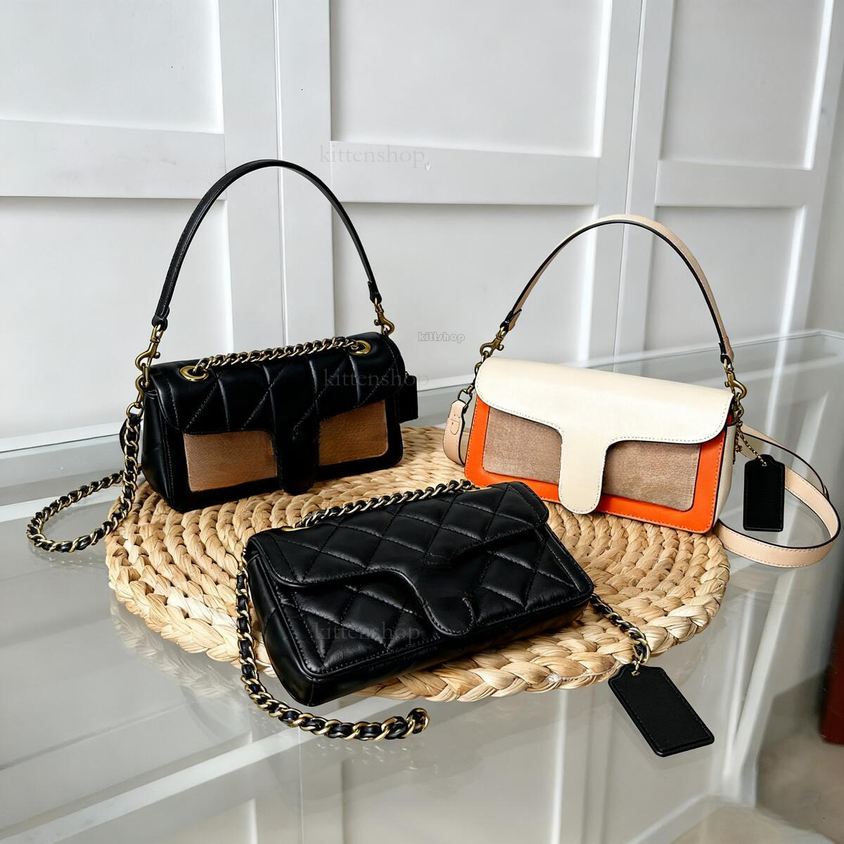 The latest model of fashionable women's handbag Designer bags Women crossbody real leather pillow envelope single dia pattern women quilted underarm bag