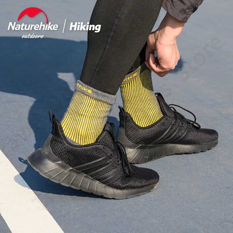 Naturehike Ultralight Five finger Sports socks Long Style Breathable Thickened Warm Wool Fabric Travel Running daily 55gpairW251011